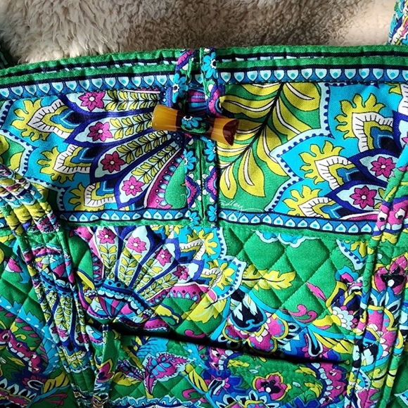 Vera Bradley Green Paisley Tote Bag - Picture 2 of 4